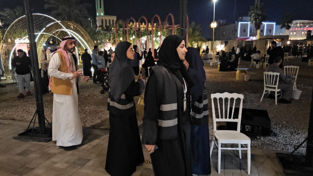 100 متطوع من ”أثر“ يُشاركون في فعالية بستان قلعة تاروت