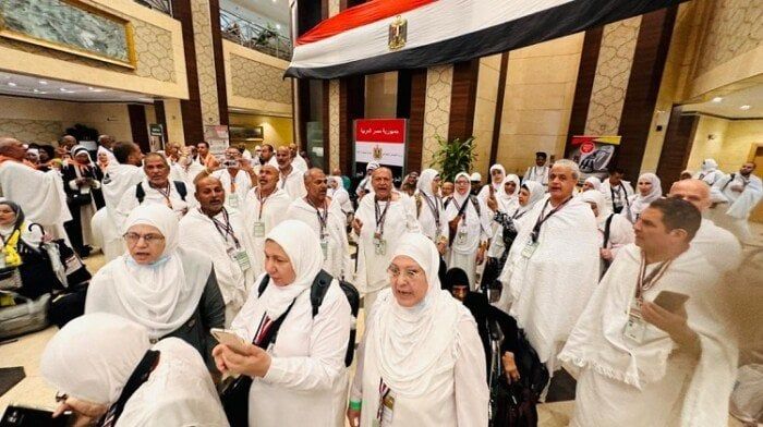 عاجل.. «التضامن» تُعلن موعد تحصيل قيمة تذكرة الطيران للفائزين بقرعة حج الجمعيات