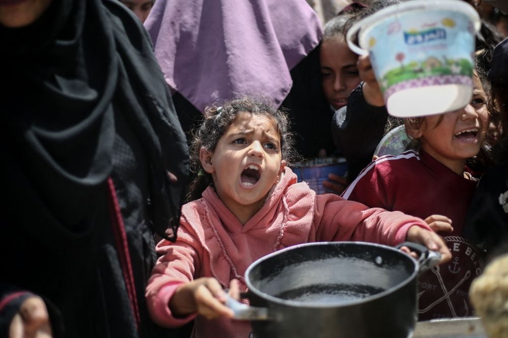 جرائم الاحتلال تتواصل ضد أطفال فلسطين- أ ف ب