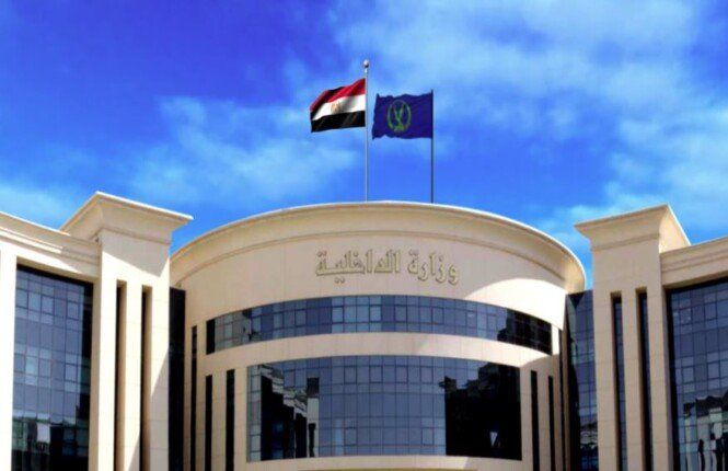 ضبط القائمين على إدارة قناتين فضائيتين بدون ترخيص