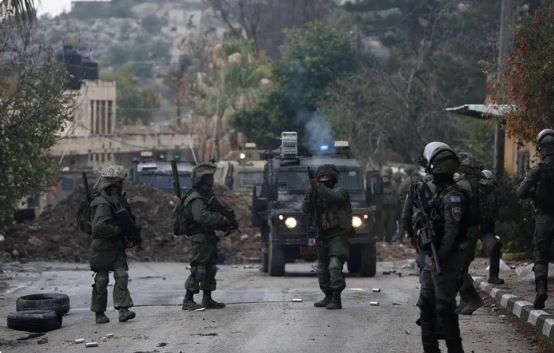إصابة طفل فلسطيني برصاص الاحتلال الإسرائيلي شرق نابلس