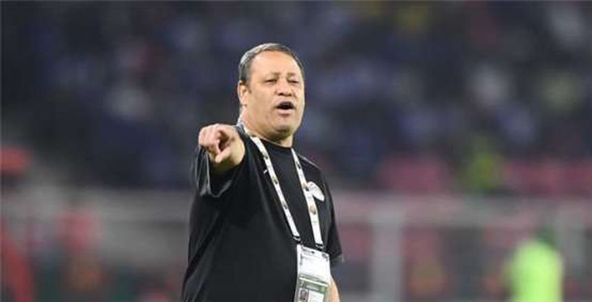 لو كنت مكان كولر.. ضياء السيد: نظافة الشباك بأي طريقة أمام صن داونز لو كنت مكان كولر.. ضياء السيد: نظافة الشباك بأي طريقة أمام صن داونز