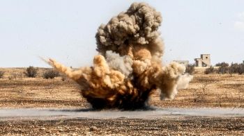 جميعهم من عائلة واحدة.. مقتل 4 وإصابة 5 أشخاص في انفجار لغم بسوريا