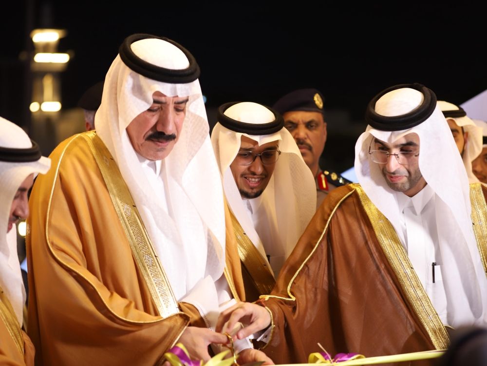 محافظ القنفذة يدشن مهرجان المانجو الرابع عشر - اليوم