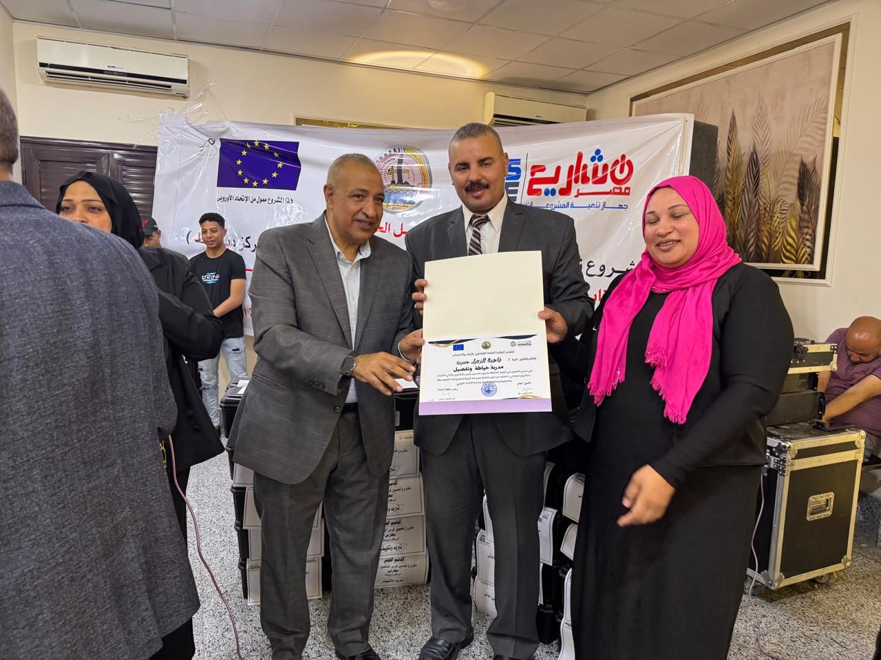 e5baa73c08.jpg