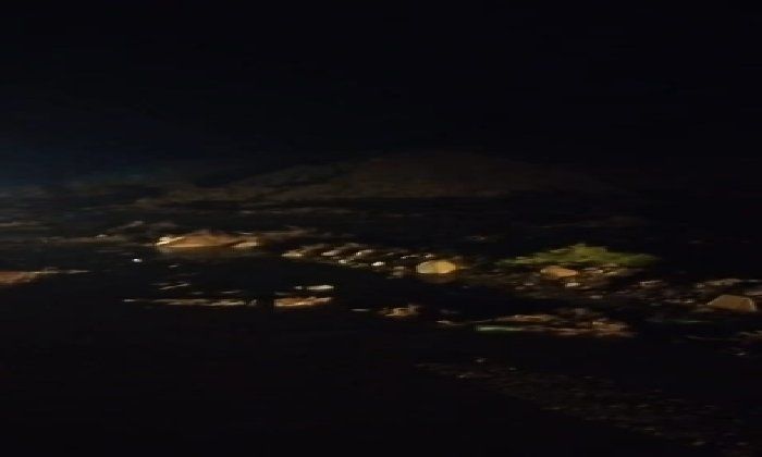 عودة الحركة لطريق «السخنة ـ الزعفرانة» بعد تراجع مياه سيل جبل الجلالة