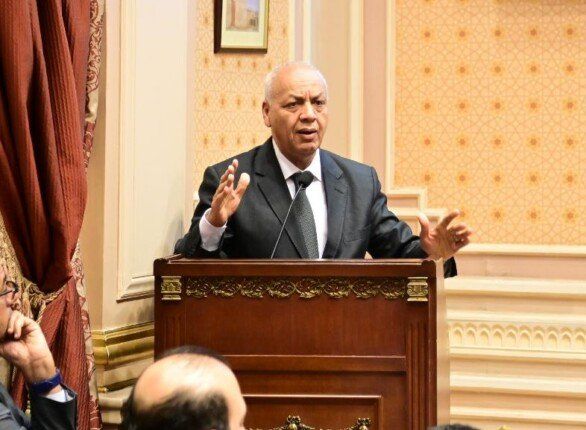هي الحكومة متسلطة على الشعب؟.. مصطفى بكري: قانون الإيجار القديم يهدد السلام الاجتماعي