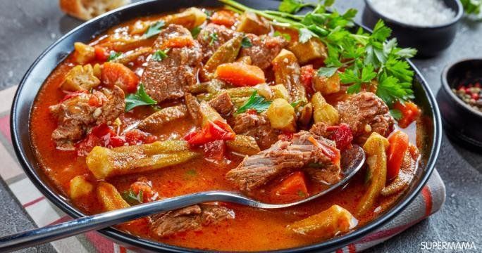طاجن عمل البامية باللحمة