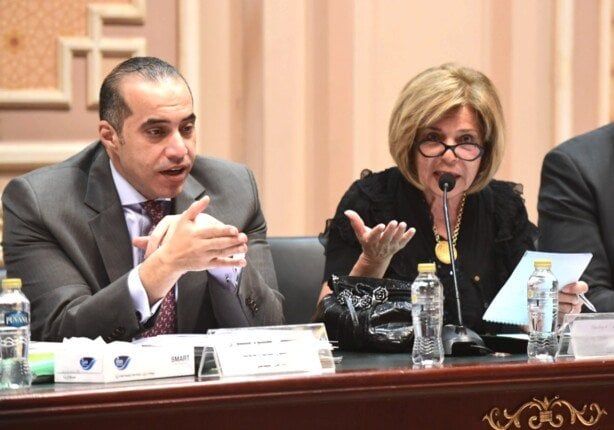 «مشيرة خطاب»: هل الدولة قادرة على توفير سكن بديل للمستأجرين قانون قديم