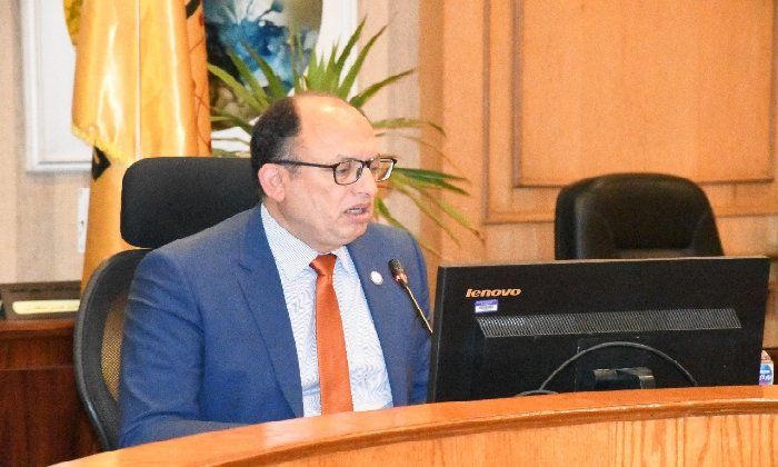 مجلس جامعة حلوان الأهلية يناقش استعدادات امتحانات نهاية العام