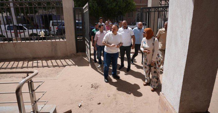 محافظ أسيوط يوجه بإخلاء 11 جمعية أهلية غير مقننة أوضاعها