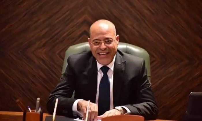 وزير العمل: بدء التقديم في منح مجانية للشباب للتدريب على 28 مهنة بشهادات دولية