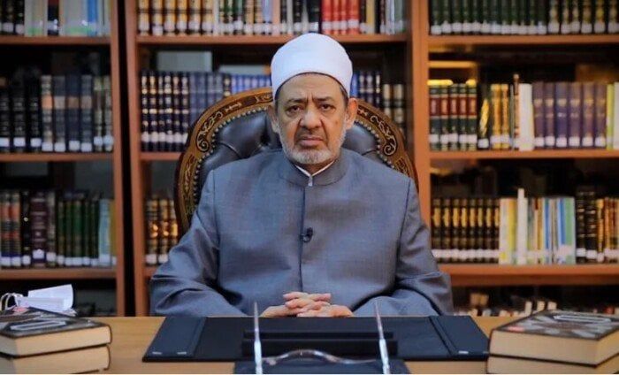 شيخ الأزهر يدعو الهند وباكستان لضبط النفس والعودة إلى طاولة المفاوضات
