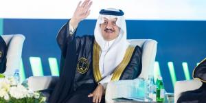 أمير الشرقية يرعى حفل تخريج الدفعة 55 من طلاب جامعة الملك فهد للبترول - عرب فايف