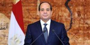 الرئيس السيسي: الاحتفال بعيد العمال أبلغ دليل على مكانة عمال مصرودورهم الحيوى فى مسيرة الإنتاج - عرب فايف