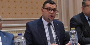 وزير الإسكان.. الدولة مش هتطرد حد من مسكنه وتسيبه في الشارع - عرب فايف