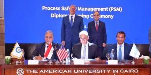 وزير البترول يشهد بروتوكولا لإطلاق دبلومة متخصصة فى سلامة العمليات - عرب فايف