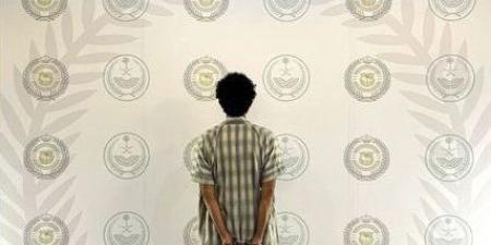 ضبط شخص لترويجه (21، 730) قرصًا خاضعًا لتنظيم التداول الطبي بمحافظة الطائف - عرب فايف