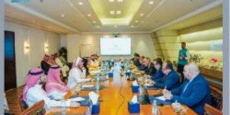 وزير خارجية البيرو يؤكد رغبة بلاده في زيادة صادراتها من المنتجات الزراعية والصناعات الغذائية للمملكة - عرب فايف