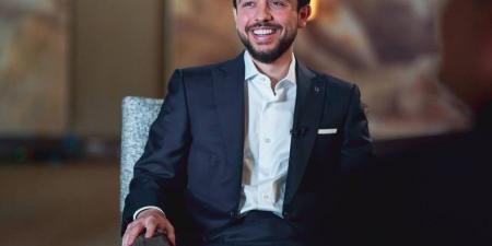 ولي العهد بيوم العمال: "يعطيكم العافية" - عرب فايف