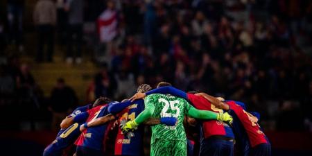 ضربة قوية لبرشلونة قبل مباراة إنتر  في دوري أبطال أوروبا - عرب فايف