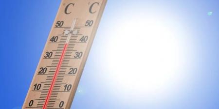 الأرصاد الجوية: غدا طقس معتدل نهارا ورياح وفرص أمطار والعظمى بالقاهرة 25 درجة - عرب فايف