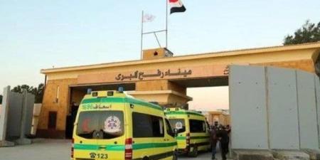 استمرار فتح ميناء رفح البري لليوم الـ46 على التوالي - عرب فايف
