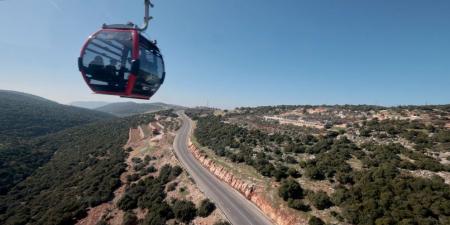 تلفريك عجلون يسجل رقما قياسيا في أعداد الزوار - عرب فايف