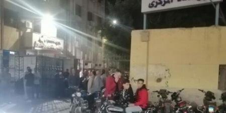 الفرح تحول لمأتم.. .مصرع زوج وزوجته وأحد أقاربهم وإصابة العريس وسائق السيارة فى حادث تصادم بالشرقية - عرب فايف