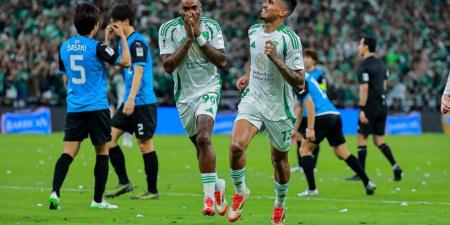 الأهلي يضمن المشاركة في كأس العالم للأندية 2029 وكأس القارات  - عرب فايف