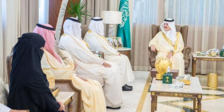 أمير الشرقية يستقبل رئيس وقيادات جامعة حفر الباطن - عرب فايف