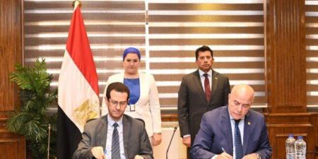 بروتوكول تعاون بين «الشباب والأمومة» لدعم حقوق الأطفال - عرب فايف