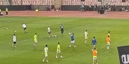 ناصر منسي يظهر بقناع الوجه قبل لقاء الزمالك والبنك الأهلي - عرب فايف