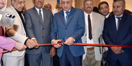 محافظ الأقصر يفتتح الدورة ١٧ لمعرض الوادى لتقنيات الزراعة - عرب فايف