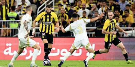 3 غيابات تضرب النصر أمام الاتحاد في كلاسيكو روشن - عرب فايف