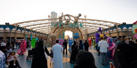 "ميوزك هيل".. تجربة العزف والمرح بين الكائنات المرعبة في سيتي ووك - عرب فايف