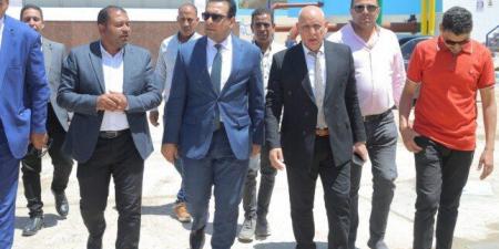 نائب محافظ قنا يشهد إجراءات تجديد شهادة TSM الدولية لمحطة مياه الجزيرية - عرب فايف