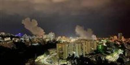«الحوثيون يتحدون ترامب».. إطلاق صاروخ باليستي من اليمن تجاه إسرائيل وسقوطه في السعودية - عرب فايف