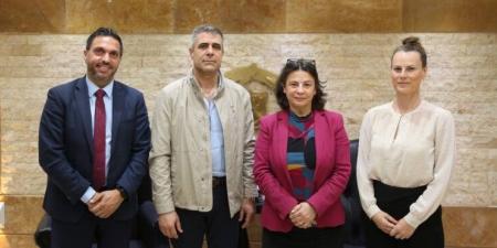 فرح بحث مع أليكو بسبل تعزيز التعاون بين الدفاع المدني وبرنامج الأمم المتحدة الإنمائي - عرب فايف