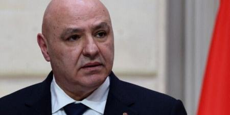 الرئيس عون يجتمع مع حاكم مصرف لبنان ونوابه في المركزي - عرب فايف