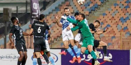 الأهلي ينفرد بالصدارة.. ترتيب الدوري المصري بعد خسارة بيراميدز من البنك برباعية - عرب فايف