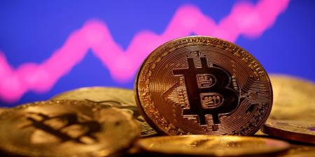 بتكوين ترتفع إلى 102385 دولارا وسط تفاؤل باحتمال التوصل لصفقات تجارية عالمية - عرب فايف