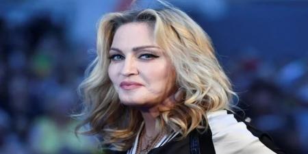 للأثرياء فقط.. مادونا تثير الفضول بجهاز غريب بـ23 ألف دولار - عرب فايف
