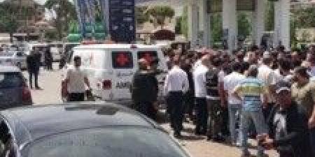 النشرة: حادث سير على اوتستراد زحلة بين ثلاث سيارت مما ادى إلى سقوط قتيلين وجريح - عرب فايف