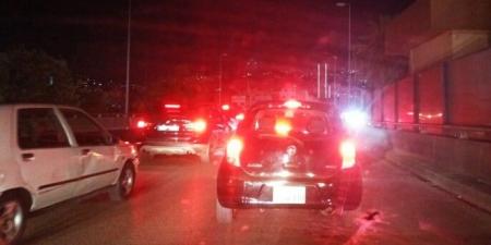 حادث سير مروع على جسر الأشرفية- برج حمود وازدحام خانق للسير في المكان - عرب فايف