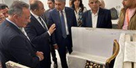 استعدادا للافتتاح..المتحف المصري الكبير يستقبل 163 قطعة من كنوز توت عنخ آمون - عرب فايف