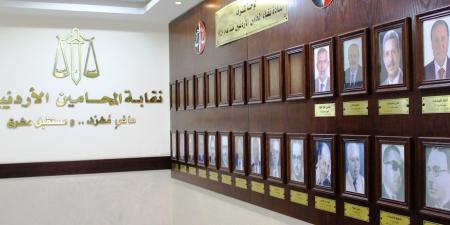 المحامين : تشكل فريقا قانونيا لملاحقة المسيئين للوطن وتاريخه المشرف - عرب فايف