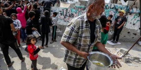 “الأورومتوسطي": الحصار الإسرائيلي يفتك بـ14 مسنا في غزة خلال أسبوع - عرب فايف