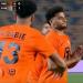 الدوري المصري الممتاز: أسامة فيصل يسجل هدف التعادل للبنك الأهلي في مرمى الزمالك من ركلة جزاء في الدقيقة 70 - عرب فايف
