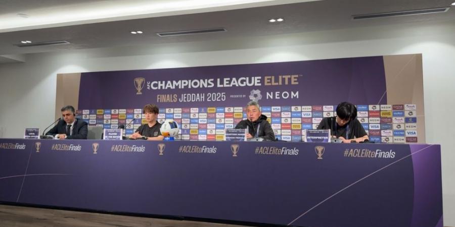 مدرب كاواساكي: لا يهمني من أواجهه في النهائي .. المهم هو الفوز على النصر  - عرب فايف